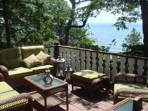 Property grounds - Private Beachfront Lake Michigan Retreat with Golden Sunsets-- Sleeps 8 (Harbor Springs)