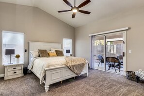 3 chambres, bureau, fer et planche à repasser, Wi-Fi gratuit