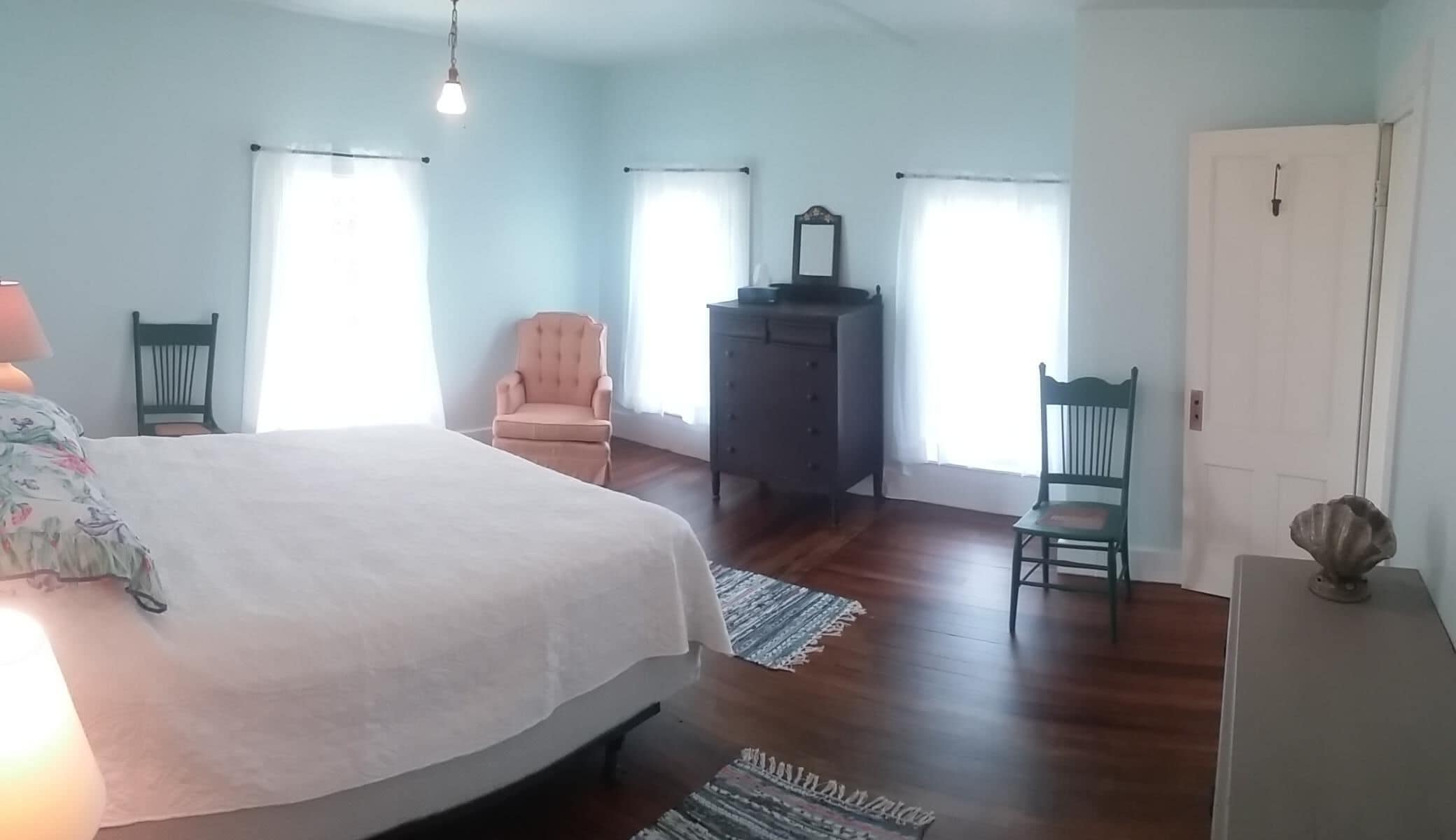 3 chambres, Wi-Fi gratuit, draps fournis