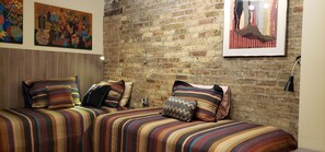 4 Schlafzimmer, Bügeleisen/Bügelbrett, Reisekinderbett, kostenloses WLAN