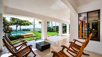 Alberca al aire libre