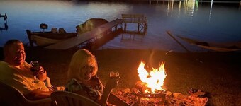 Beautiful Lake Front Home On Como with boat and motor included