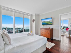 2 bedrooms, iron/ironing board, travel cot, WiFi