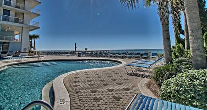 MAJESTIC BEACH RESORT - 10% OFF Nov & Dec 2025 - 7 Nights Stay!!