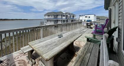 Bay Front Home Amazing auringonlaskunäkymät, lyhyt lohko rantaan, centralA / C, kajakki