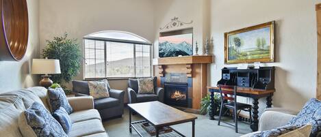 Smart-tv och eldstad