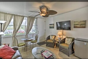 تلفزيون ذكي، كُتُب