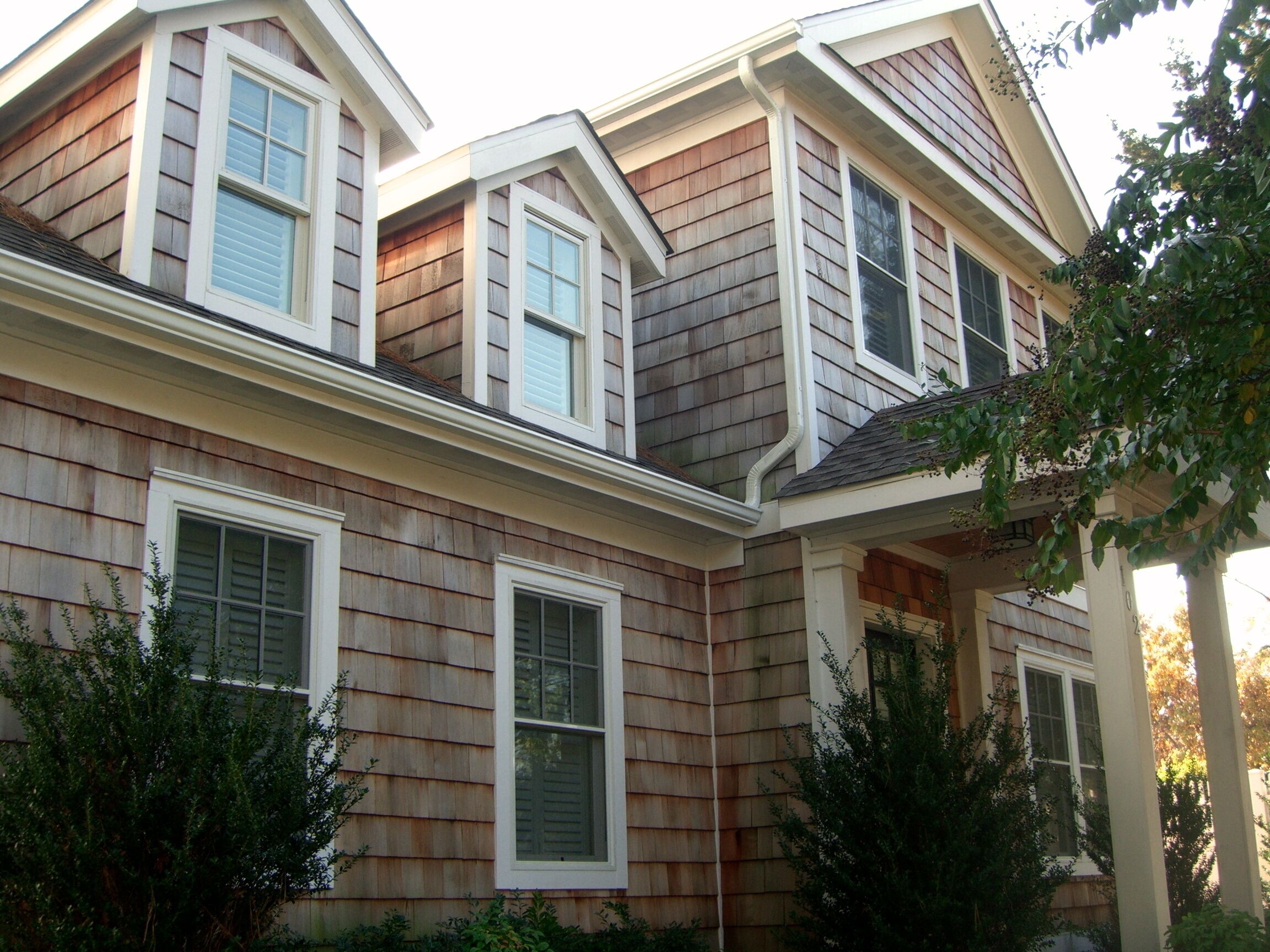 Home Right in Town with Private Pool - Sleeps 10