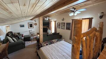 5 Schlafzimmer, BĂŒgeleisen/BĂŒgelbrett, kostenloses WLAN, BettwĂ€sche