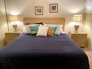 1 chambre, coffres-forts dans les chambres, fer et planche à repasser