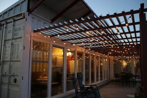 Terrace/patio - Fossil Knob Ridge -Chisos: Ultra-Modern Container Home (Terlingua)