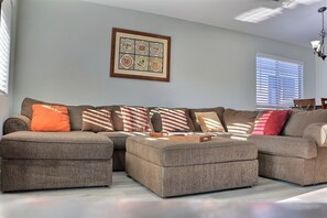 Smart TV, books, offices