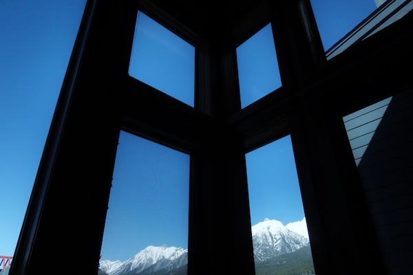 CONDO #1 and 2: Stunning living room views from WALLS OF GLASS!