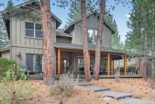 Bend Getaway in RiverWild-Walk to Deschutes River and Old Mill District