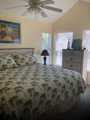 6 Schlafzimmer, Bügeleisen/Bügelbrett, WLAN, Bettwäsche