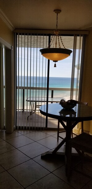 Interior - Spacious Condo with Beautiful Sunset Views Over the Gulf! (Miramar Beach)