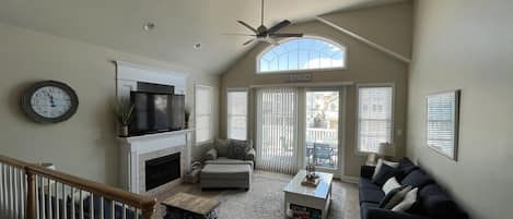 TV, fireplace, DVD player