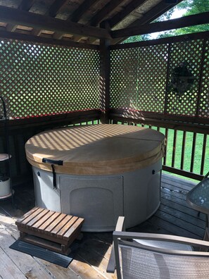室外 SPA 浴池