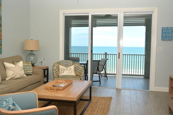 TV, DVD player, offices