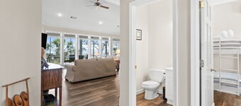 Nieuw Dock & Amazing View Big Back Porch 