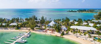 Beautiful Beachfront Condo i Cayman Kai / Rum Point