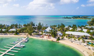 Beautiful Beachfront Condo in Cayman Kai/Rum Point
