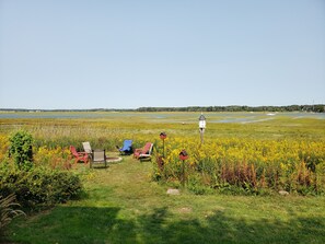 Property grounds - Relaxing Hampton Beach Vacation Home (Hampton)