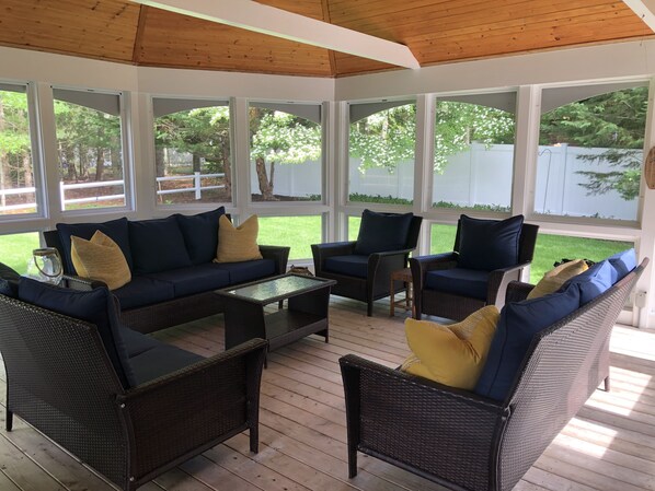 Interior - Fun FALL Getaway (Cotuit)