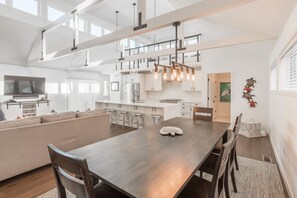 Dining - Private Pool Fire Pit Rehoboth Beach Home w/ Parking (Rehoboth Beach)