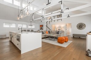 Smart TV, books - Private Pool Fire Pit Rehoboth Beach Home w/ Parking (Rehoboth Beach)