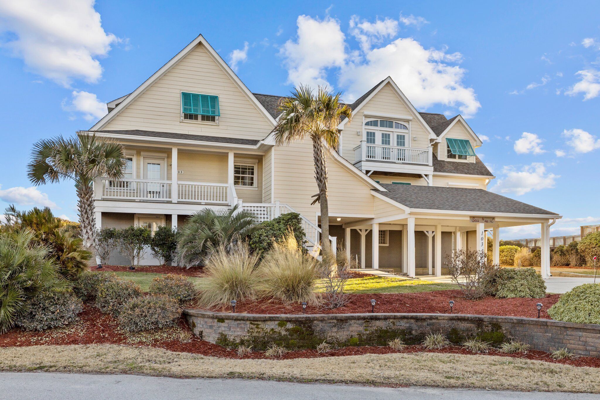 Sea's the Day-Oceanfront Home, Private Pool!