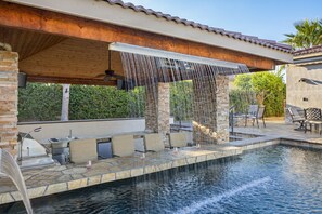 Outdoor pool, a heated pool