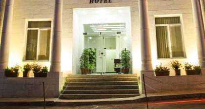 Delilah Hotel / Studio Deluxe avec salle de bain privée et cuisine partagée