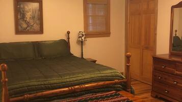 4 Schlafzimmer, Reisekinderbett, kostenloses WLAN, BettwÀsche