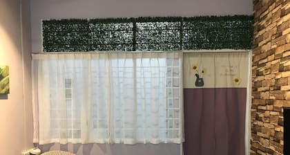 Lunas DIY Homestay 3 people