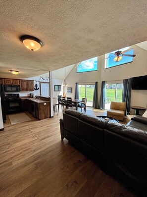 Interior - Cozy Okoboji Vacation Home At Bridges Bay Resort - backs to pool! #118 (Arnolds Park)