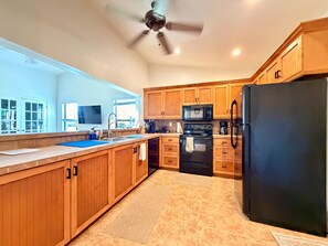 Fridge, microwave, dishwasher, coffee/tea maker