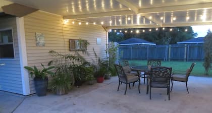 New Orleans Patio Apartment, 3,5 miles till franska kvarteret