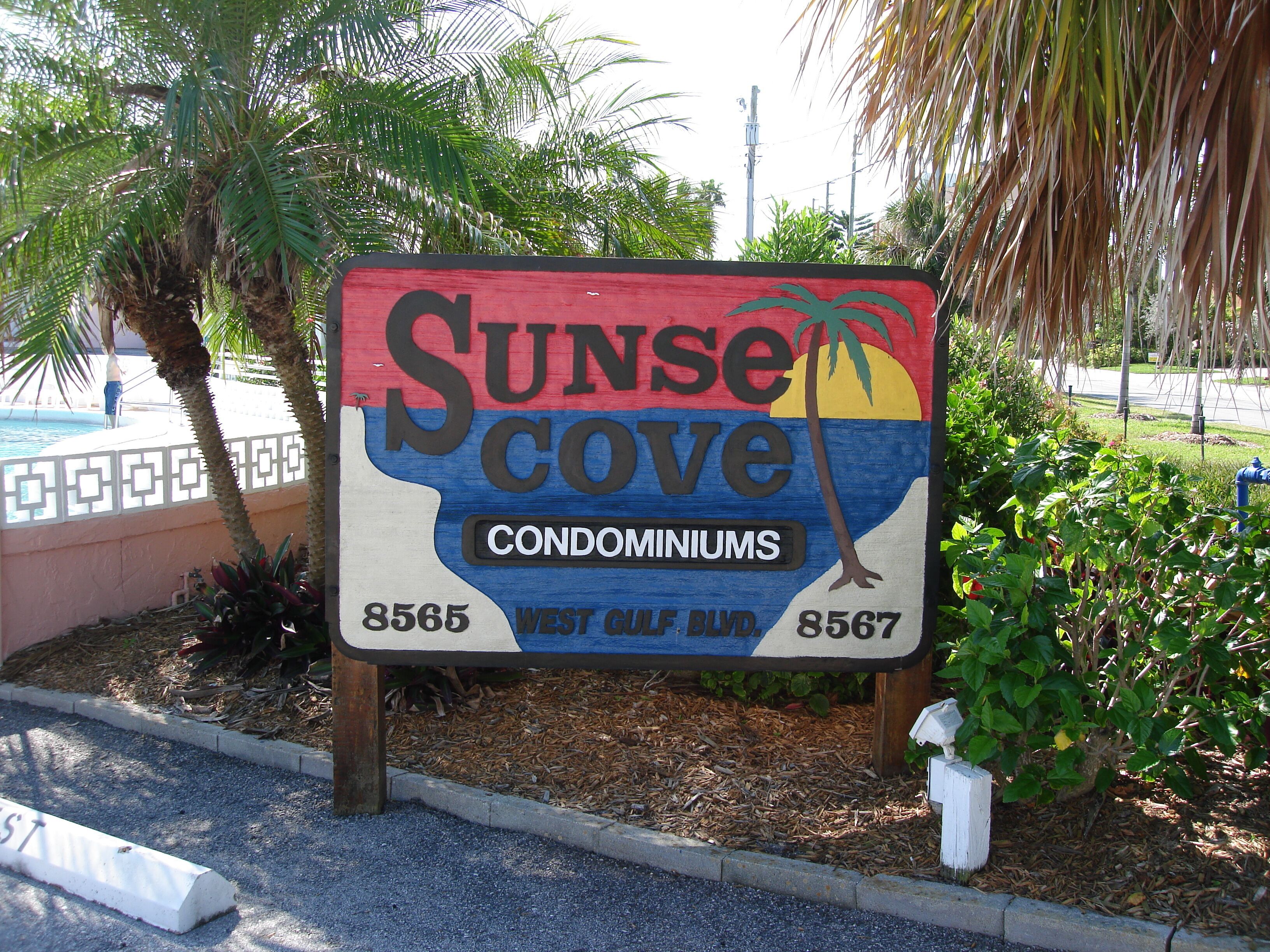 Treasure Island,  FL