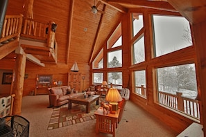 Smart TV, fireplace, video games, video library - 5BR Luxury Mountain Home: Large Hot Tub, 3 Living areas, 3 Master Suites (Granby)