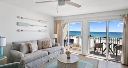 Windancer 311 - Gulf Front, Renovated, Free Beach Svc, Pool, Local Owner!