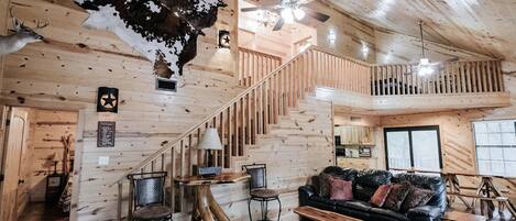 Smart TV, chimenea y reproductor de DVD