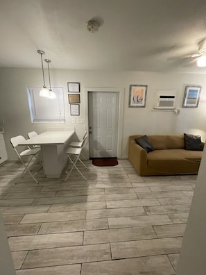 Interior - Waterfront Coastal Apartment (Fort Lauderdale)