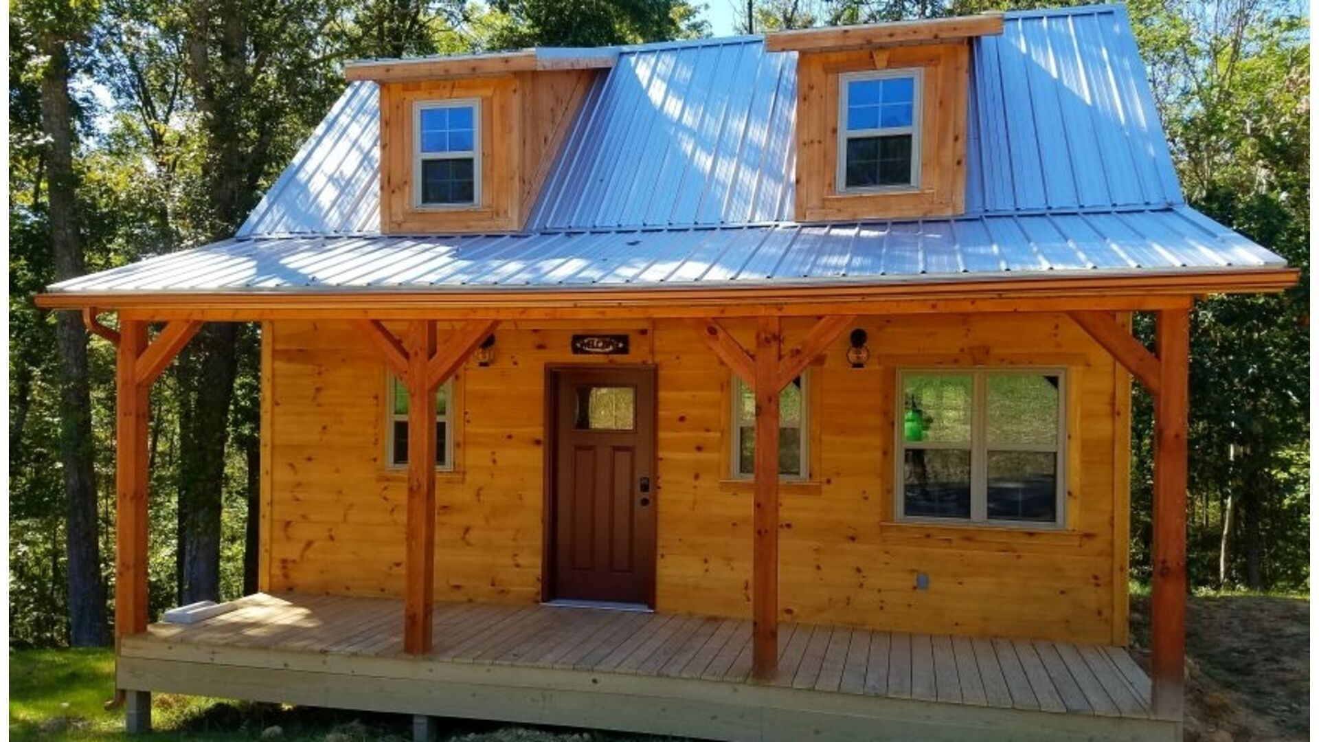 Private Ravine View Luxury Amish-Built Cabin "The Frontier"