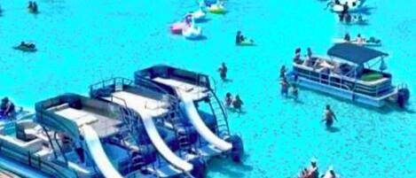 Innenpool, beheizter Pool