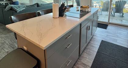 Perched above the Pacific Coast