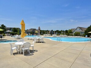Outdoor pool - Pet-Friendly,No Cleaning Fees, 2BR/2BA Condo Near Pool in Bethany Bay - Sleeps 6 (Ocean View)
