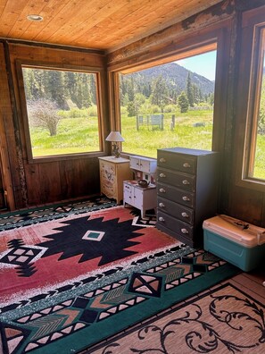 Interior - Log Cabin On Historic Yellowstone Park Ranch on the McDonald Ranch (Gardiner)