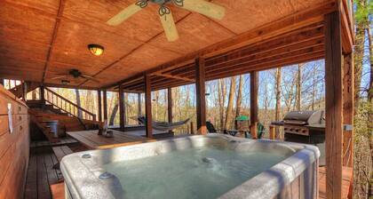 Lachendes Flusspferd ist eine klassische Berghütte, die 4 mit einem Whirlpool schläft und