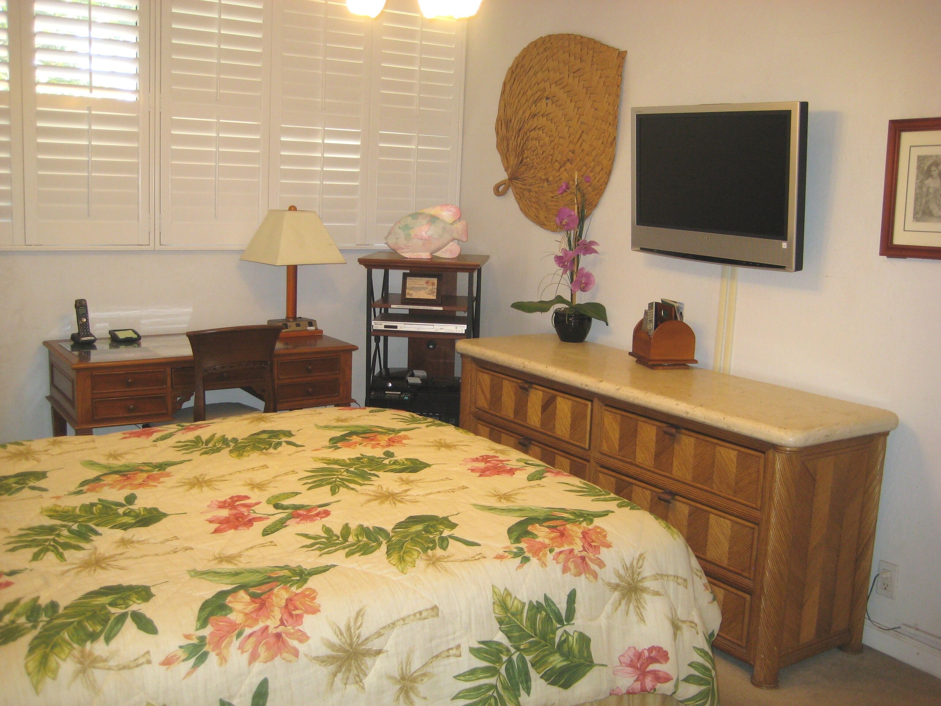 2 bedrooms, in-room safe, iron/ironing board, travel crib